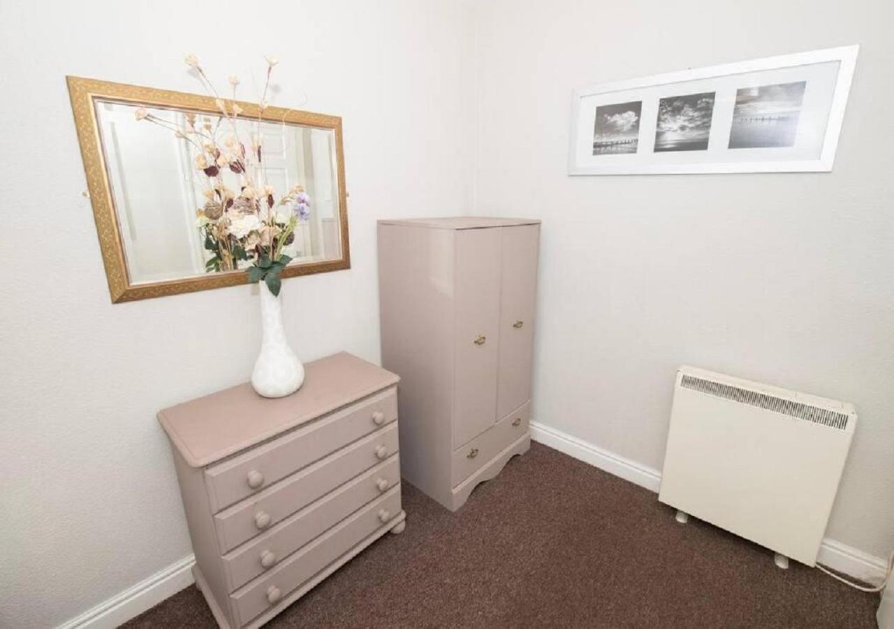 Cormorant - Beautiful 2 Bed Apartment With Sea Views Old Town Scarborough Eksteriør billede